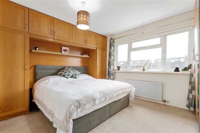 14 Broadford Drive, Ballinteer, Dublin 16