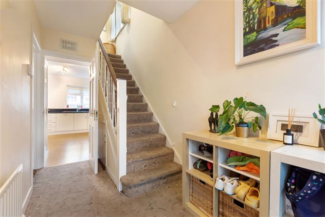 14 Broadford Drive, Ballinteer, Dublin 16