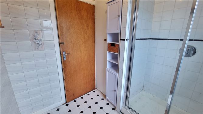 15 Elkwood, Ballyroan Heights, Templeogue, Dublin 16
