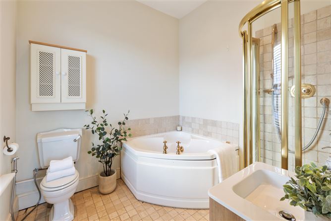 Seaview, 3 St Alban's, Newtownsmith, Sandycove