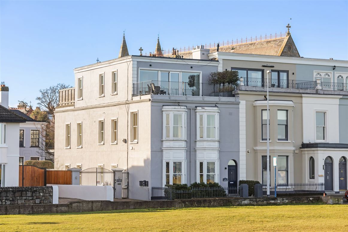 Seaview, 3 St Alban's, Newtownsmith, Sandycove