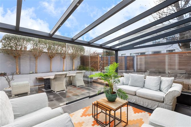 Seaview, 3 St Alban's, Newtownsmith, Sandycove