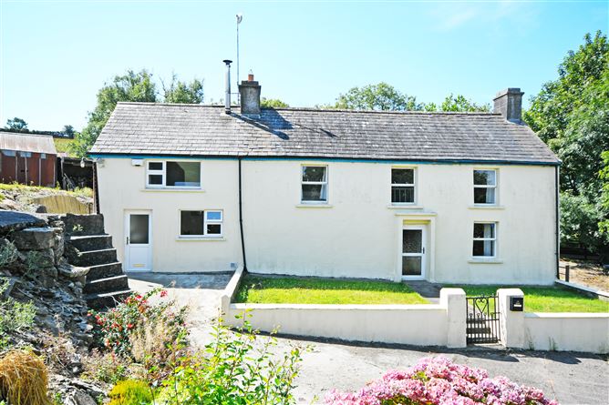 Slievegullane, Innishannon, West Cork