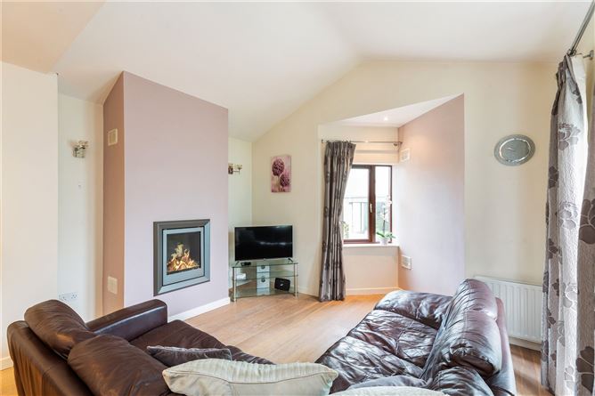 8 Eden Park Mews, Summerhill Road, Dun Laoghaire, Co. Dublin