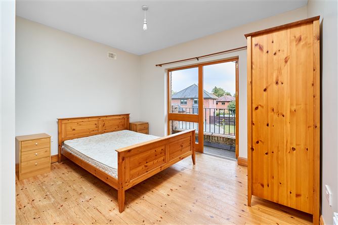 10 Oak Grove,  Clonbalt Wood, Longford, Longford