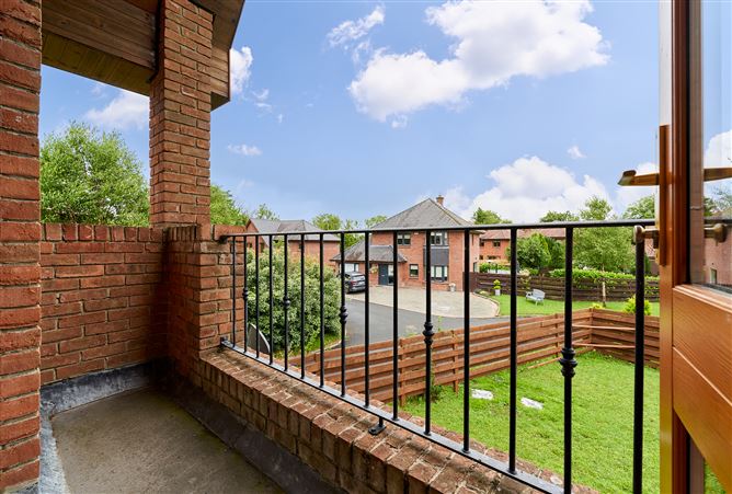 10 Oak Grove,  Clonbalt Wood, Longford, Longford
