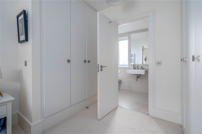 40 The Terrace Robswall, Malahide, County Dublin