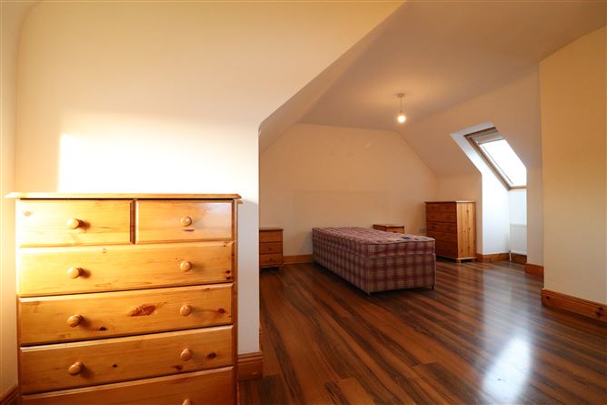 84 Inis Cealtra, Ballina, Tipperary
