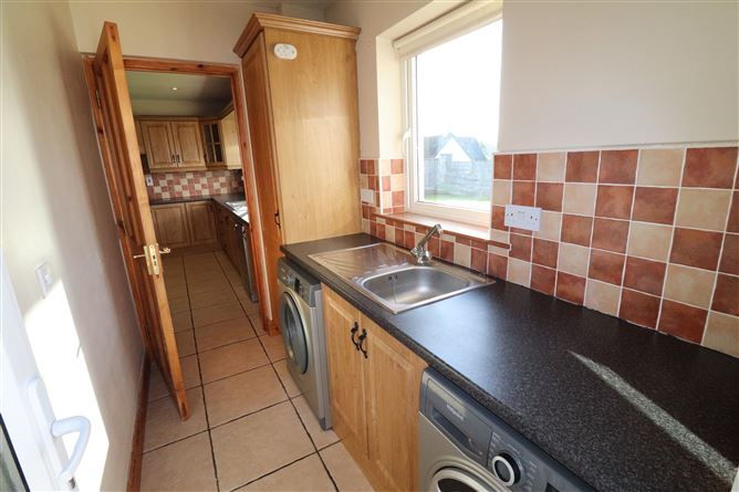 84 Inis Cealtra, Ballina, Tipperary