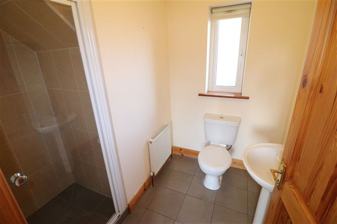 84 Inis Cealtra, Ballina, Tipperary