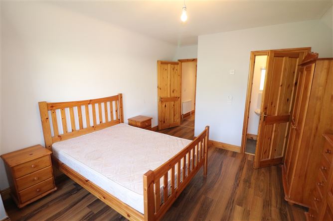 84 Inis Cealtra, Ballina, Tipperary