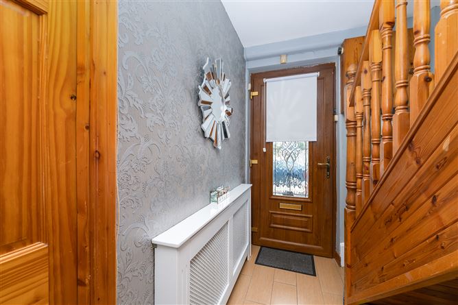 17 Faussagh Avenue, Cabra, Dublin 7
