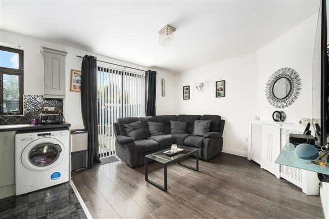 17 Faussagh Avenue, Cabra, Dublin 7