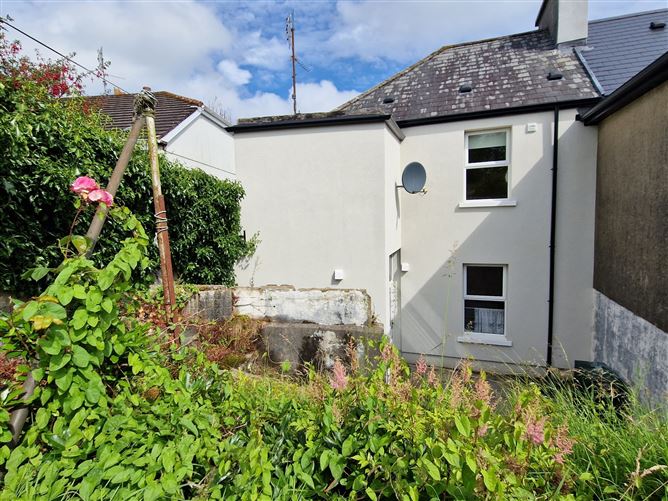 Photo 19 of 23 — Davitt Place, Swinford, Co. Mayo