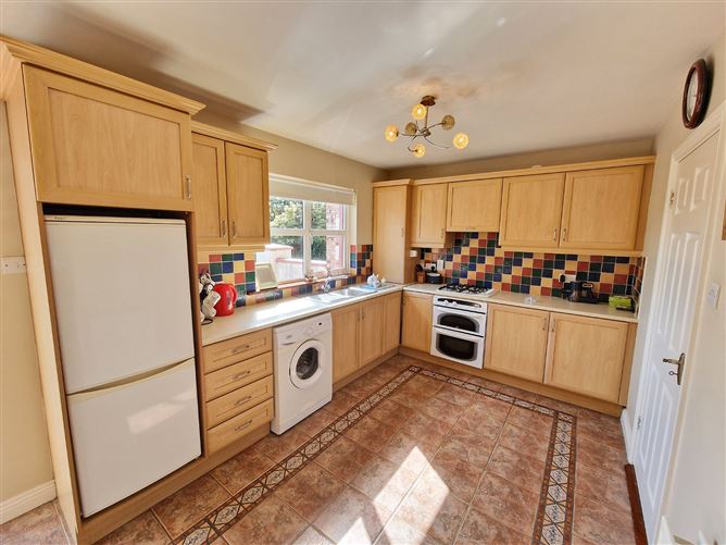 80 Sycamore Close, Sixmilebridge, Co. Clare