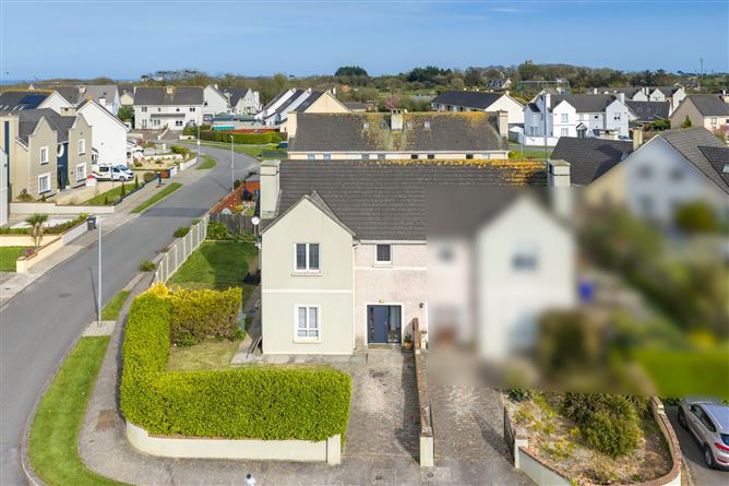 13 Laurel Grove, Tagoat, Co. Wexford