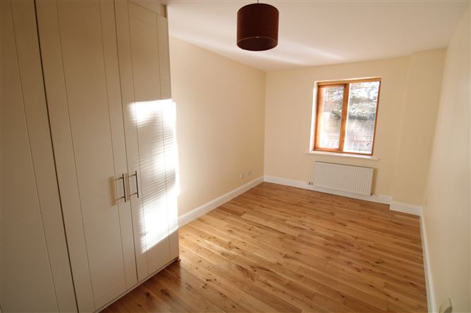 Kavanagh Hall, Castleknock,   Dublin 15