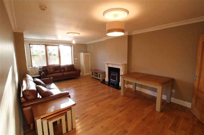 Photo 2 of 8 — Kavanagh Hall, Castleknock,   Dublin 15