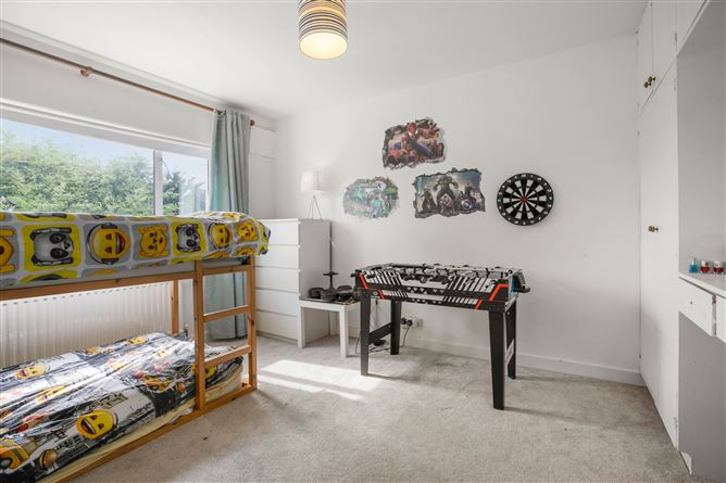 50 Wyattville Park, Loughlinstown, Dublin 18