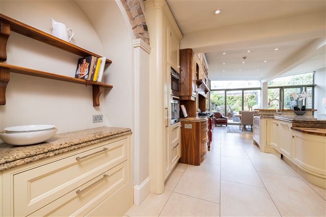 63 DRUMCONDRA ROAD UPPER, Drumcondra, Dublin 9