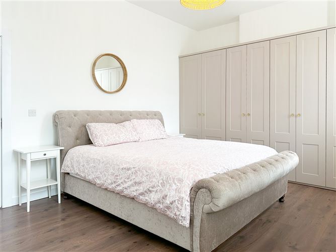 8 Fairview Strand, Fairview, Dublin 3