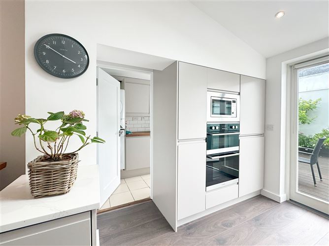 8 Fairview Strand, Fairview, Dublin 3