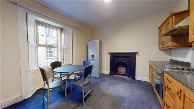 8 Priory Street, New Ross, Co. Wexford