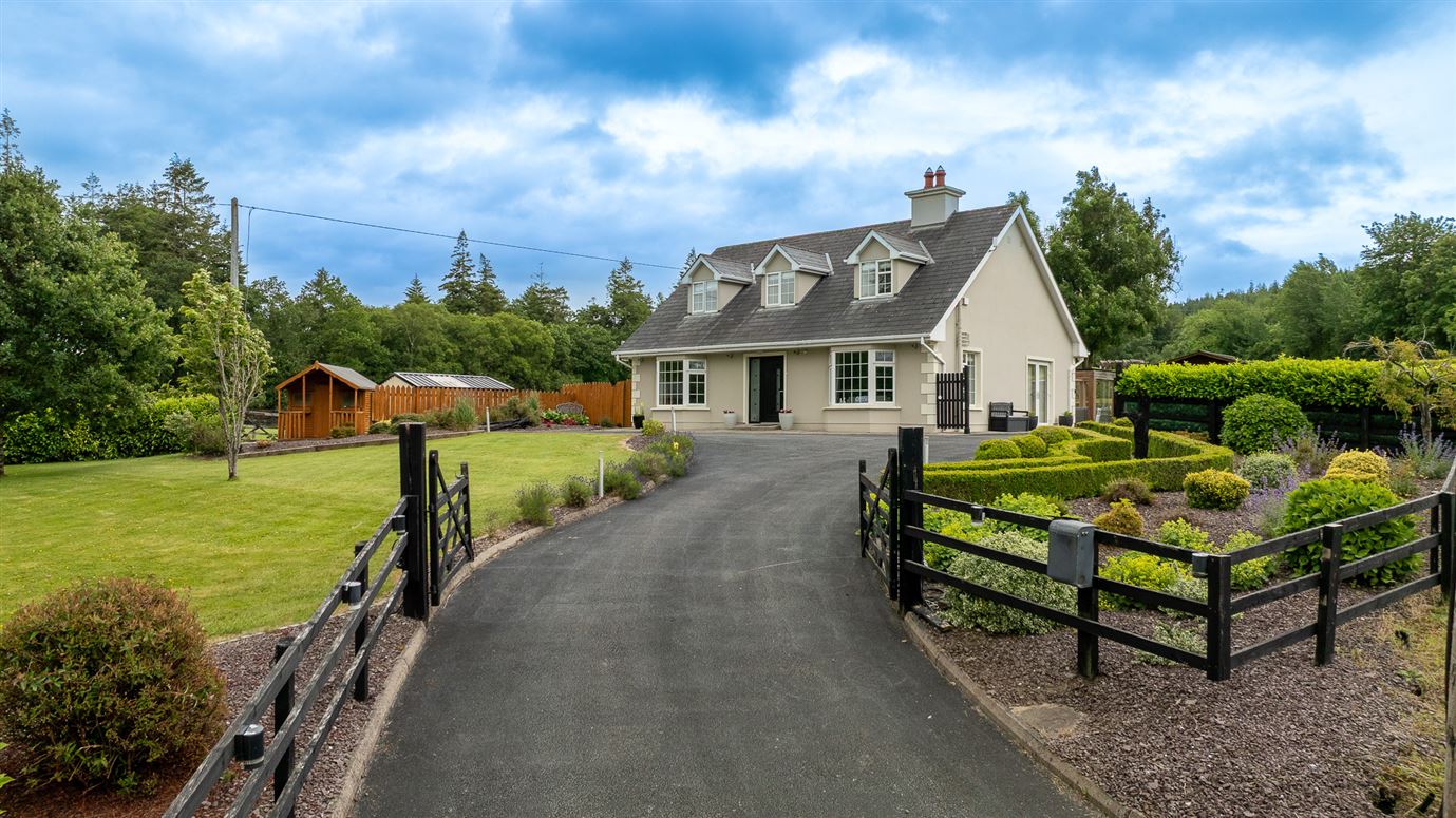 Hill Valley House, Gortroche, Ballyhooly, Co. Cork