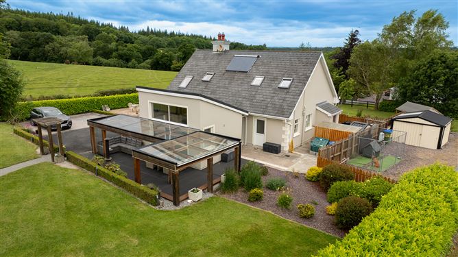 Hill Valley House, Gortroche, Ballyhooly, Co. Cork