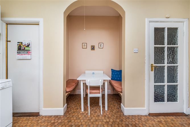 18 Moore Park, Newbridge, Co. Kildare