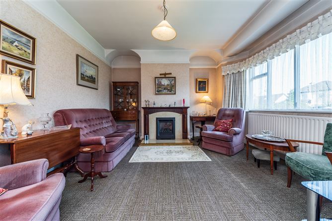18 Moore Park, Newbridge, Co. Kildare