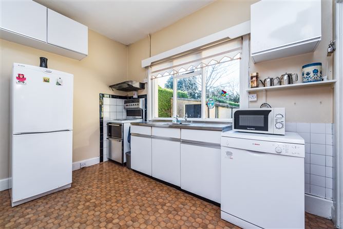 18 Moore Park, Newbridge, Co. Kildare