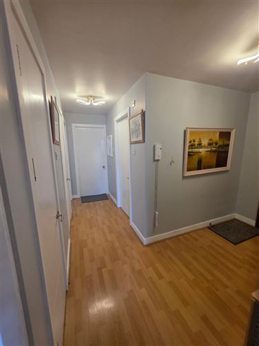 No 44 Les Buissonnetts , Sweetmans Ave, Frascati Rd ,Blackrock Co Dublin , Blackrock, Dublin