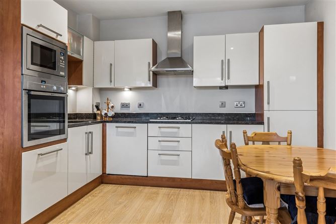44 Booterstown Wood, Booterstown Avenue, Booterstown, Co. Dublin