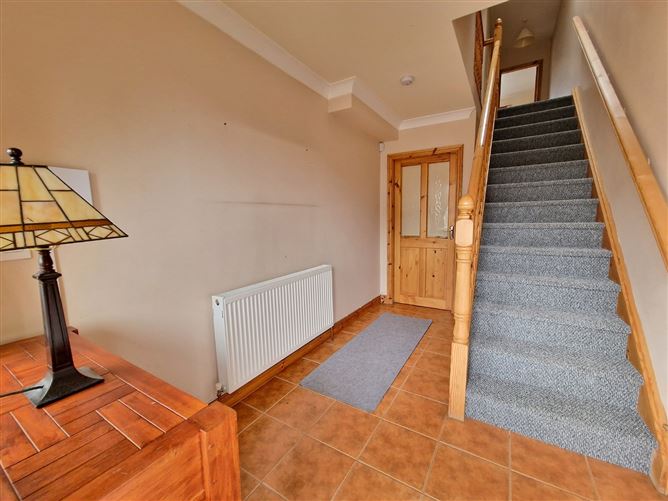 5 The Crescent, Ennis, Co. Clare
