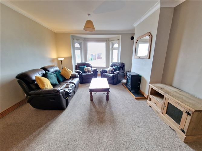 5 The Crescent, Ennis, Co. Clare