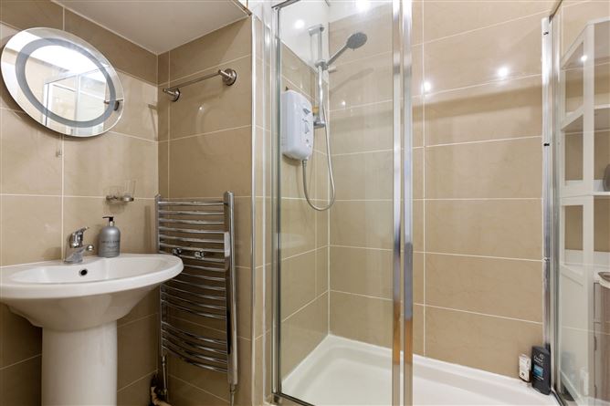 19 Ashurst, Mount Merrion Avenue, Blackrock, Co. Dublin