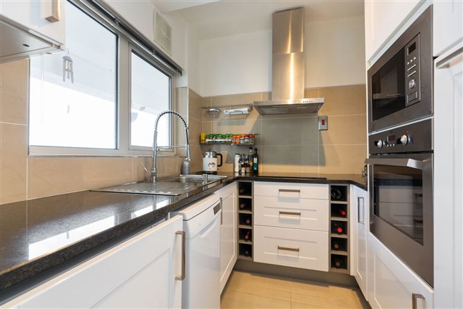 19 Ashurst, Mount Merrion Avenue, Blackrock, Co. Dublin