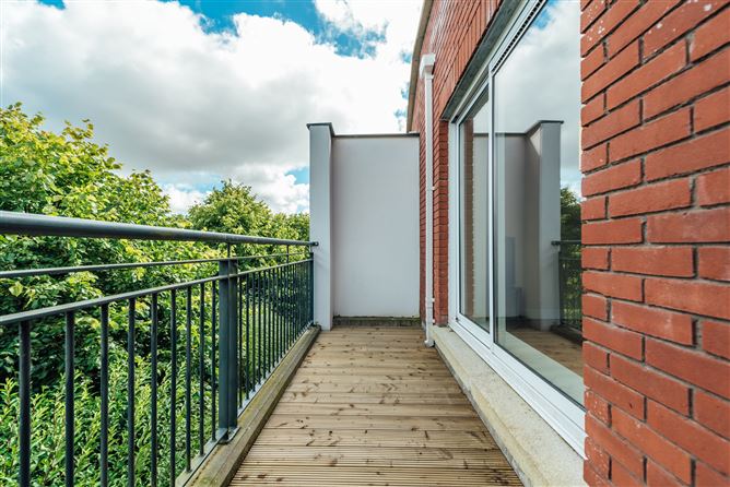 153 Bracken Hill, Sandyford, Dublin 18