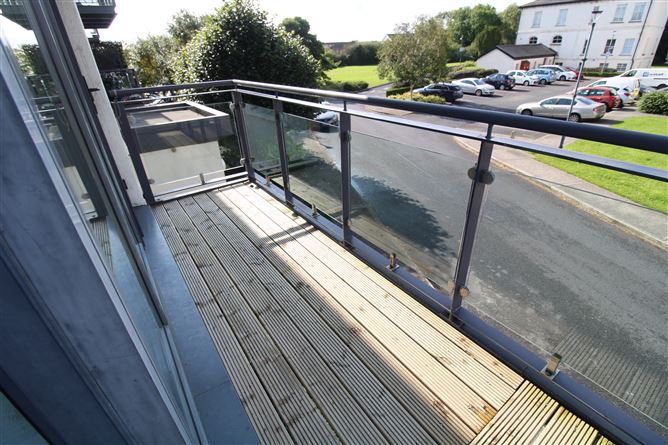 42 Phibblestown House, Clonee,   Dublin 15