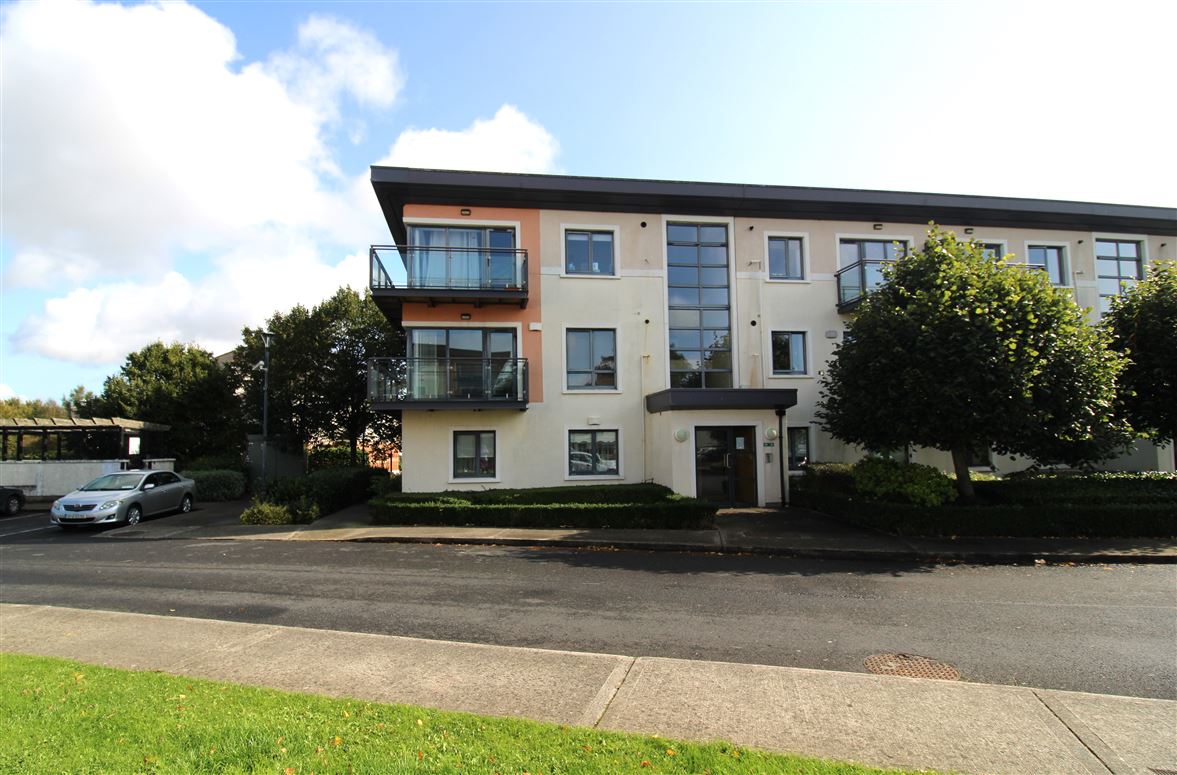 42 Phibblestown House, Clonee,   Dublin 15