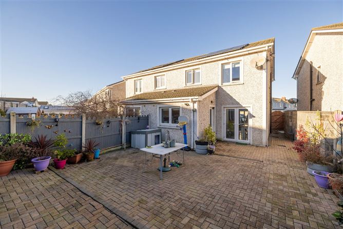 14 Castleland Park Way, Balbriggan, County Dublin