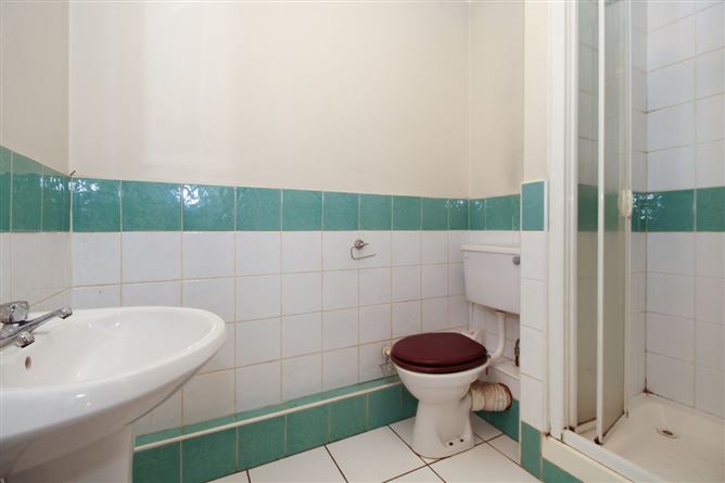 Apartment 15, Inish House,, Athlone East, Westmeath
