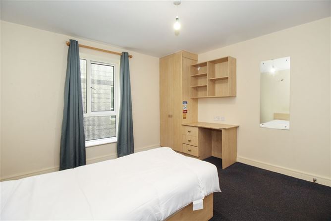 Apartment 15, Inish House,, Athlone East, Westmeath