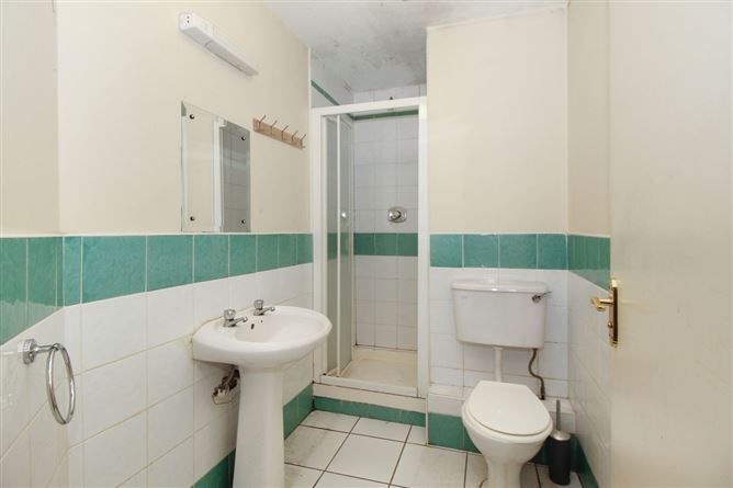 Apartment 15, Inish House,, Athlone East, Westmeath