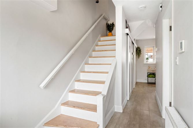 60 Ashgrove, Kill Avenue, Dun Laoghaire, Co. Dublin