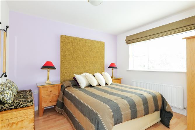 40 Tudor Vale, Oranmore, Co. Galway