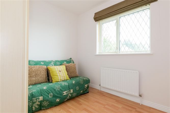 40 Tudor Vale, Oranmore, Co. Galway