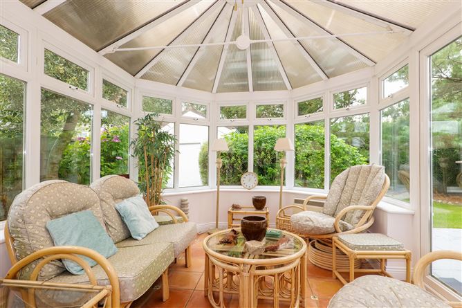 40 Tudor Vale, Oranmore, Co. Galway