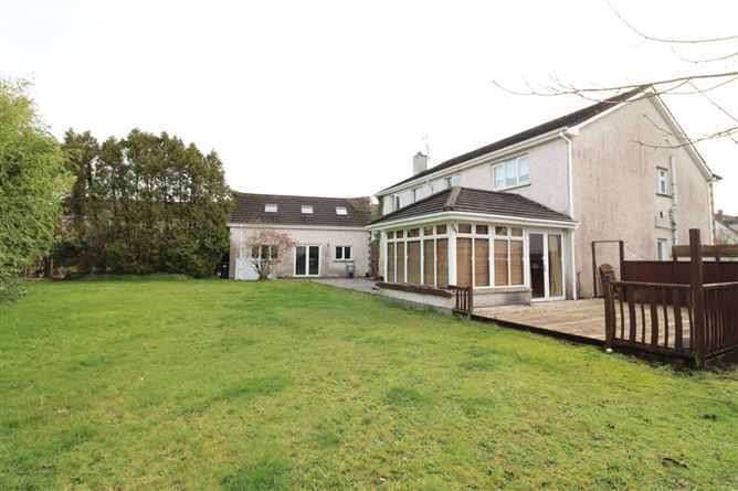 8 Heatherfield Lawn, Carrigaline, Cork